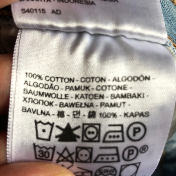 Levi’s wedgie light wash denim jeans - Picture 11 of 12